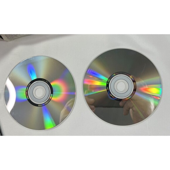 Call of Duty PC 2003 Small Box Edition 2 Discs, Manual, Case & Box PC GAME - Picture 11 of 14